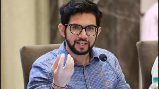 Bjp Wants To Crush Voice Of Maharashtra Through Defections Aaditya Thackeray To Ht