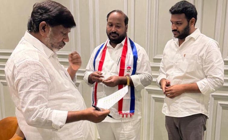 ఫీజుల బకాయిలను తక్షణమే విడుదల చేయాలి