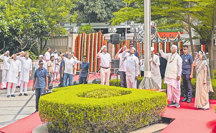 బీజేపీ, ఆర్ ఎస్ ఎస్ లతో విద్వేష వ్యాప్తి