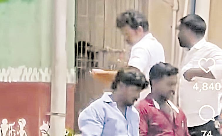 స్వాతంత్య్ర దినోత్సవం రోజూ నిరాటంకంగా మద్యం అమ్మకాలు