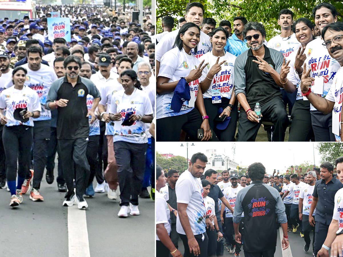 సీఎం హోదా పక్కనపెట్టి.. విజయ్ మరో సర్ ప్రైజ్ ! ఫొటోలు
