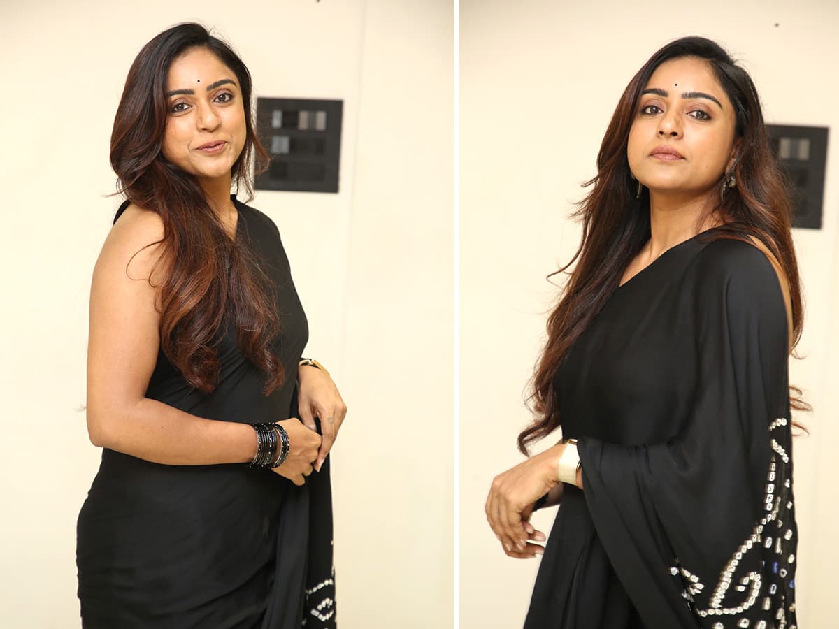 నలుపు చీరలో వితిక షేరు గ్లామర్ ఫోటోలు ఫొటోలు