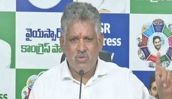 వైసీపీలో చెవిరెడ్డి జోరు..కొత్త సమీకరణాలపై ఆసక్తికర చర్చ