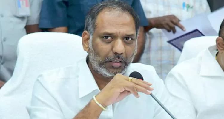 మంత్రి గొట్టిపాటి కీలక ప్రకటన .. వచ్చే మూడేళ్లలో కూడా పెంచం
