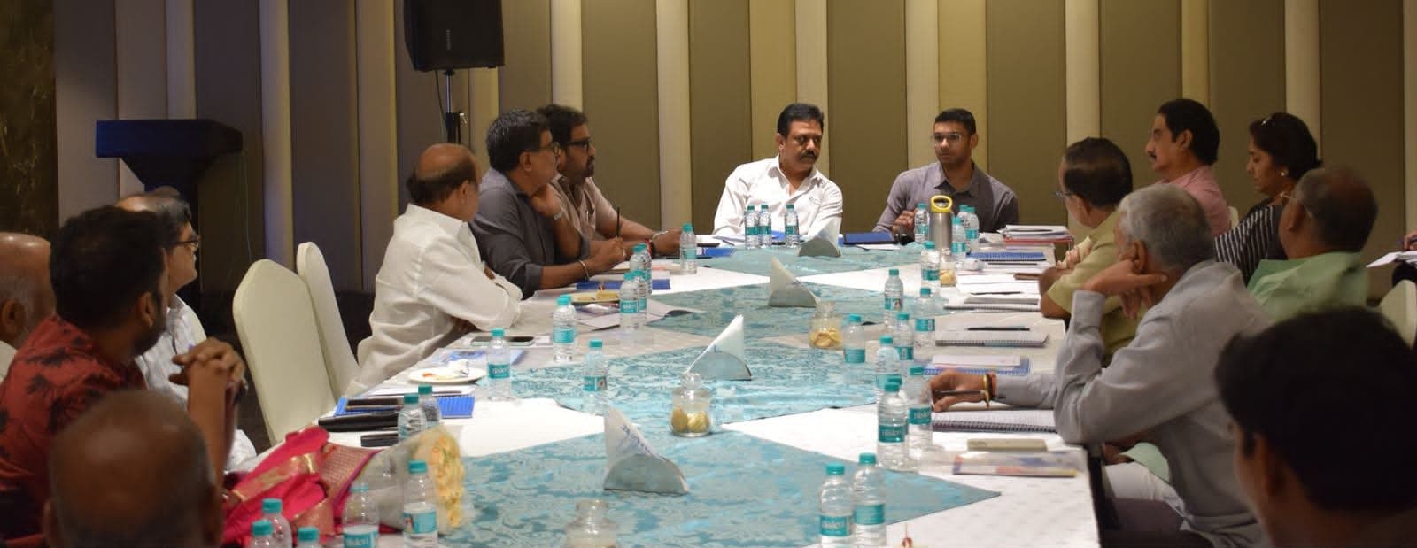 ఏ.పి. ఫిలిం, టెలివిజన్ మరియు నాటకరంగ అభివృద్ది సంస్థ తొలి డైరెక్టర్ల సమావేశం