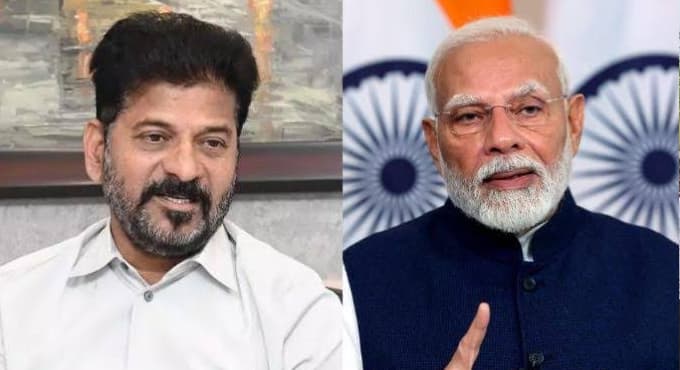తెలంగాణలో ఫోటోల క్రెడిట్’ పంచాయితీ