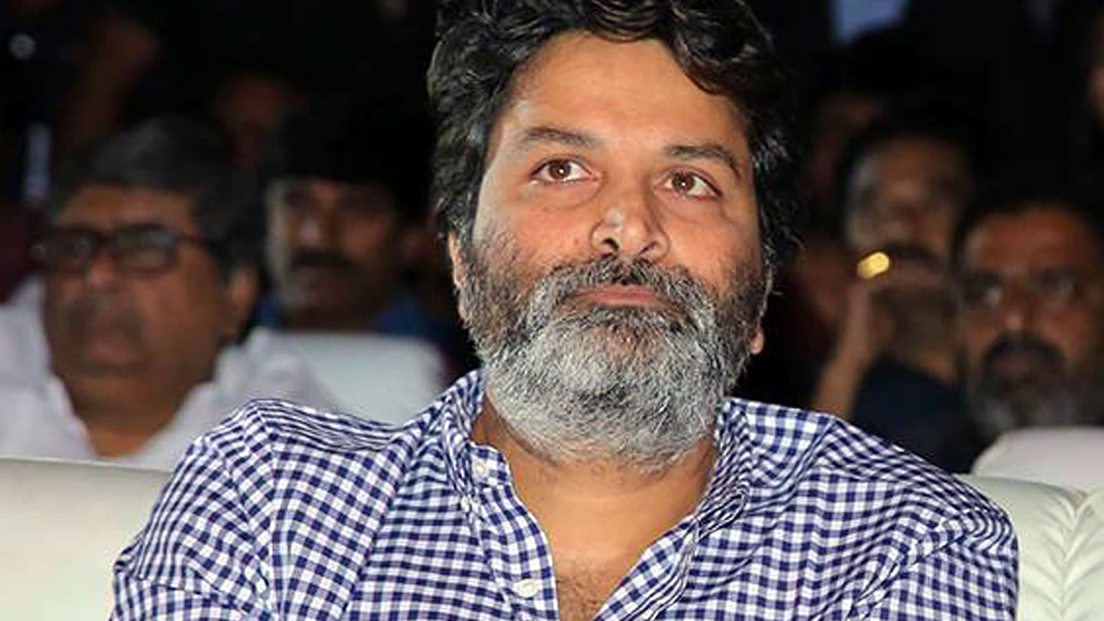 ఎన్టీఆర్ కోసం త్రివిక్రమ్ వెయిటింగ్